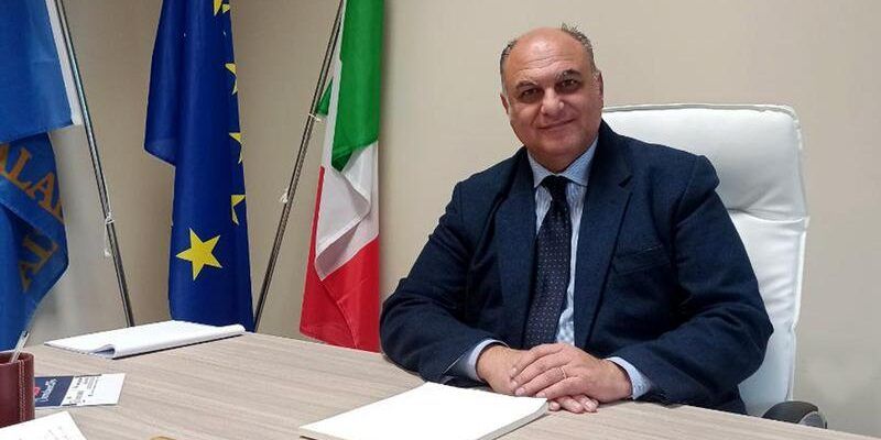 Reddito di cittadinanza, Calabrese: «Pronti a dare risposte a 15 mila percettori»