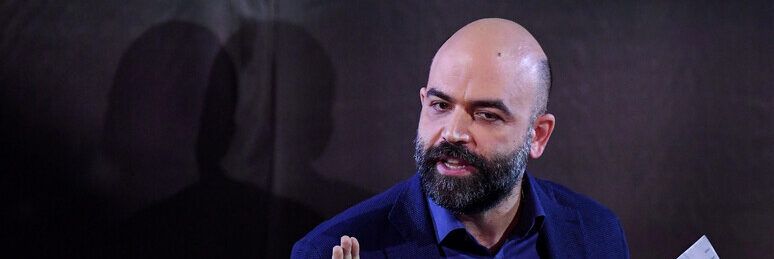 Roberto Saviano resta fuori dal palinsesto Rai