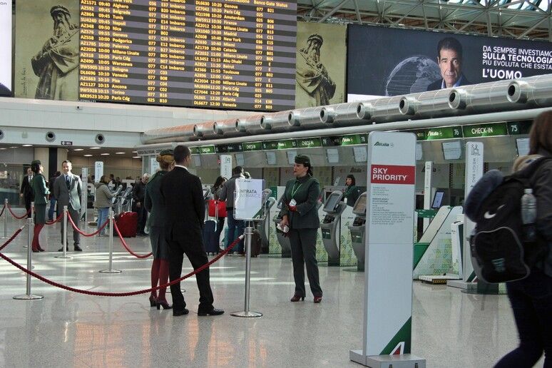Sabato nero per chi vola, sciopero dalle 10 alle 18