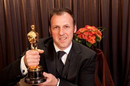 Se Mario scrive a Mario