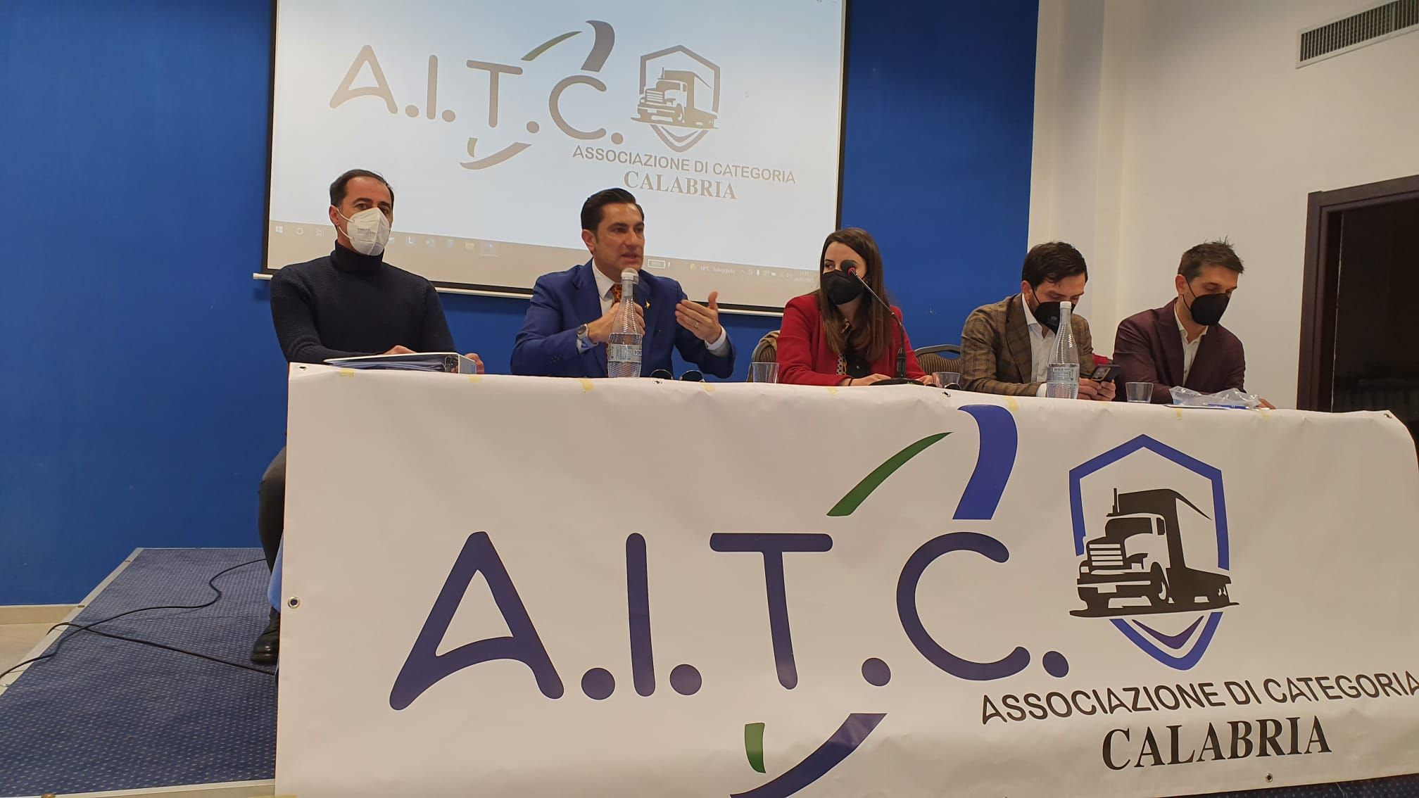 Trasporti, nasce in Calabria l’associazione di categoria
