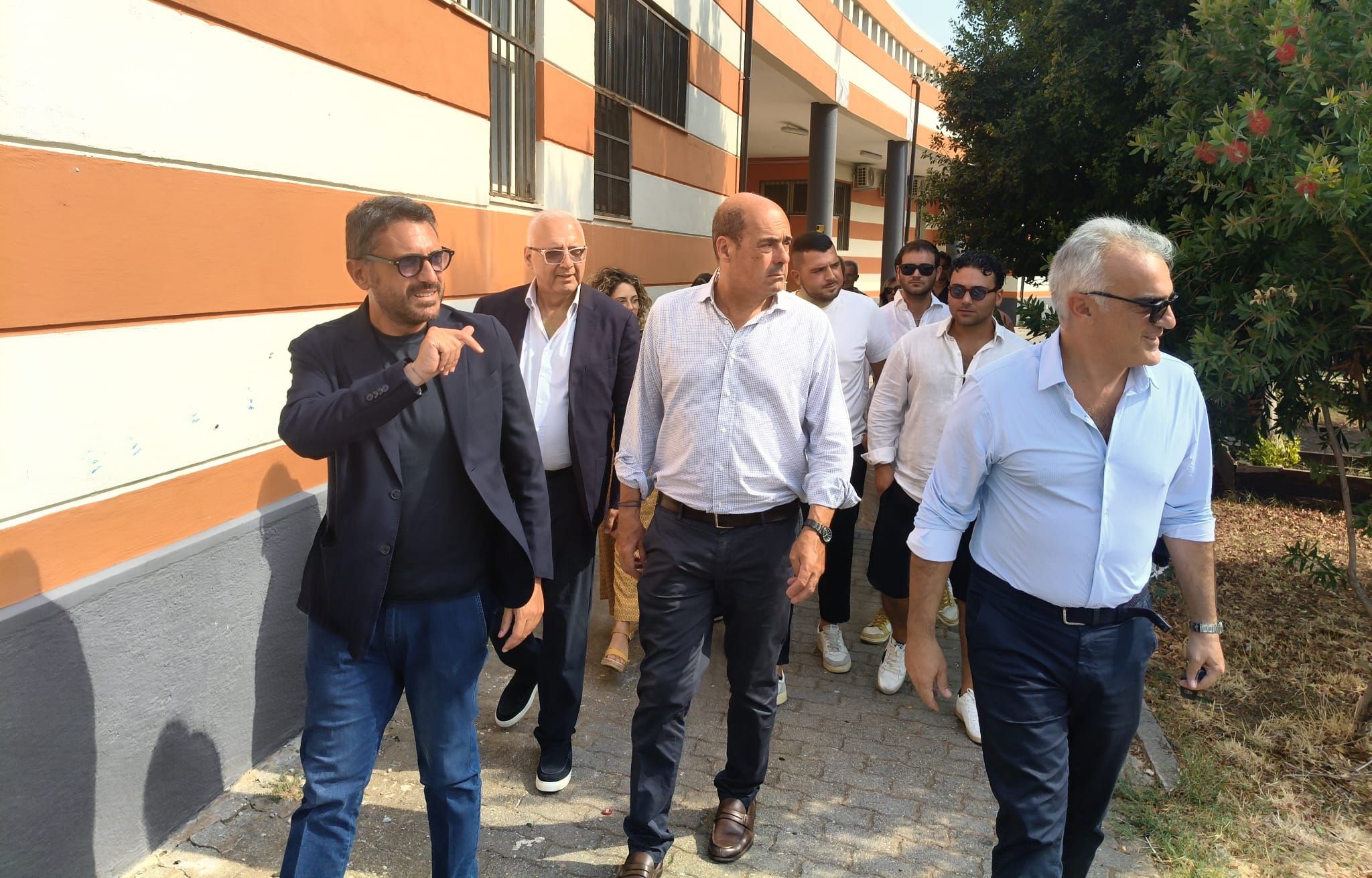 Suppletive, Zingaretti a Reggio: «Dalle periferie e dal diritto alla salute parte la sfida per il futuro»
