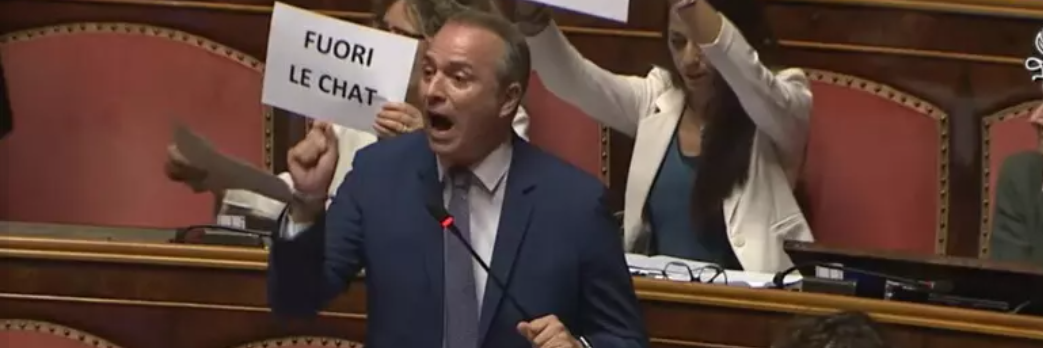La Camera nega il sequestro delle chat di Delmastro. È polemica