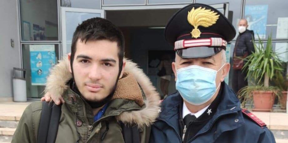 Castrolibero, torna in classe il ragazzo pestato davanti al cortile della scuola