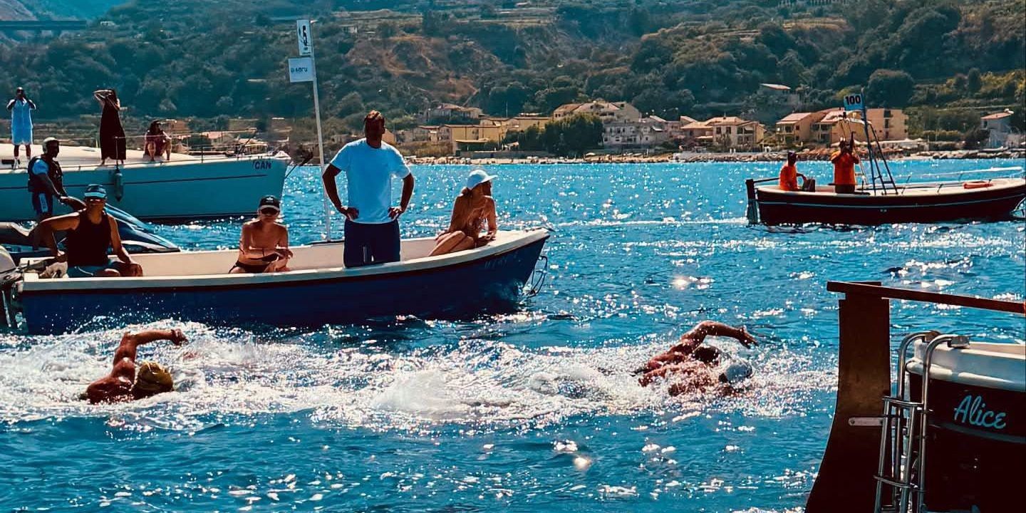 Traversata dello Stretto, al via la settimana della grande classica del nuoto di fondo