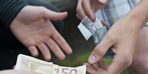 spaccio-droga-mala-presila