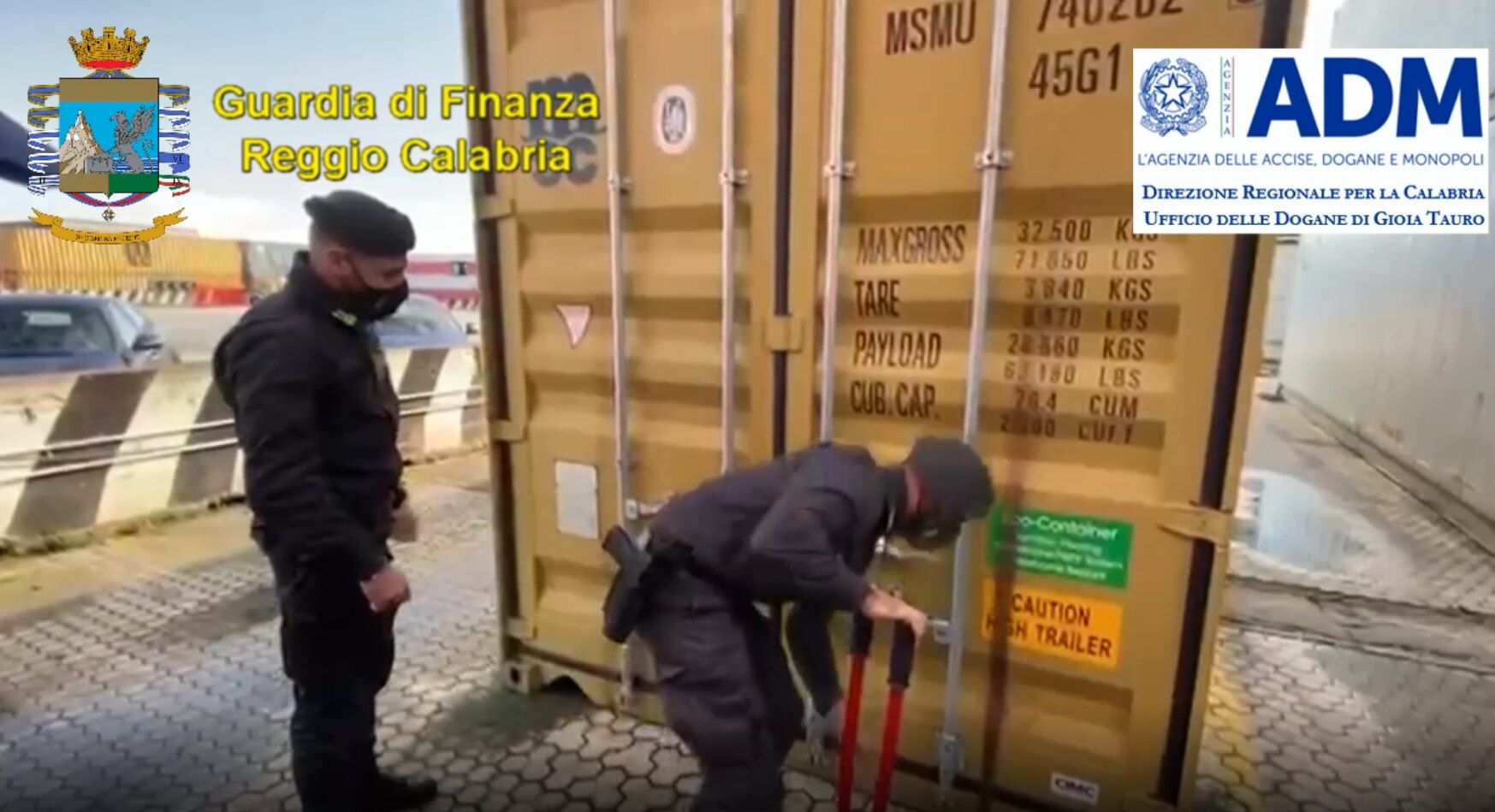 Sequestro di droga al porto di Gioia. Sigilli a 650 chili di coca – VIDEO