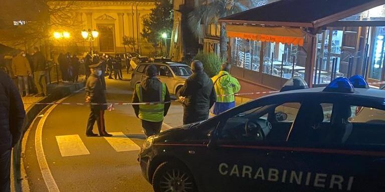 Omicidio a Soriano, investigatori al lavoro sulle immagini di videosorveglianza. Ma i cittadini non collaborano