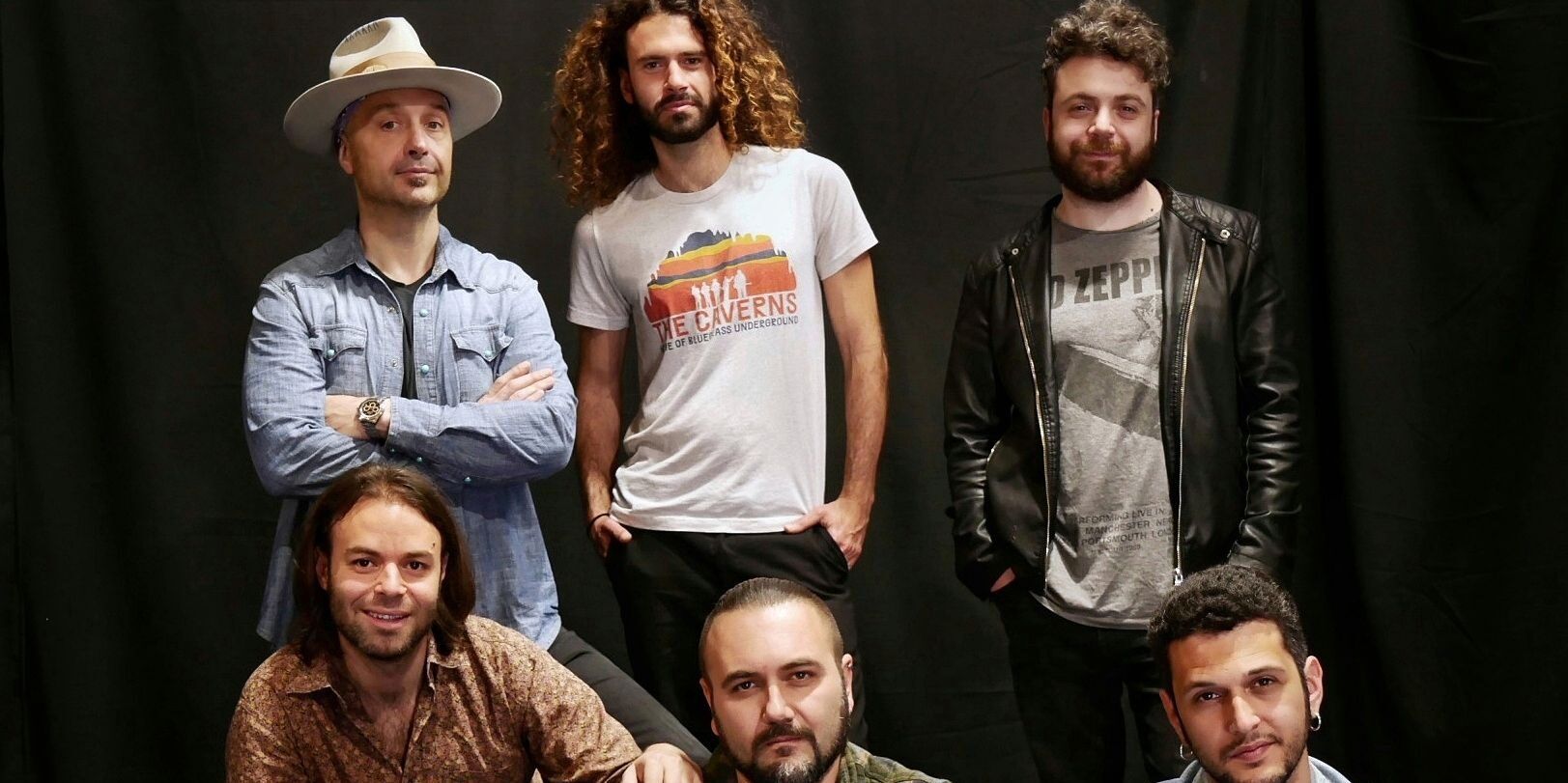 Capodanno internazionale a Reggio Calabria con la musica di Joe Bastianich e La Terza Classe – VIDEO