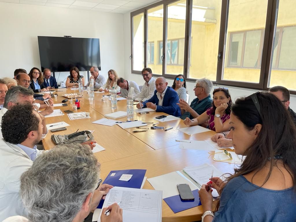 Appello all’unità di Succurro: «L’Anci è una soltanto»