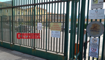 Plexiglass nel carcere di Cosenza, la Garante Russo: «Istituzioni alla ricerca di una soluzione»