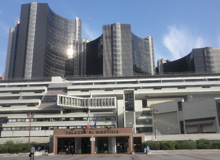 Dagli appalti a Pozzuoli agli interessi in Calabria. C’è anche l’ex consigliere Sebi Romeo