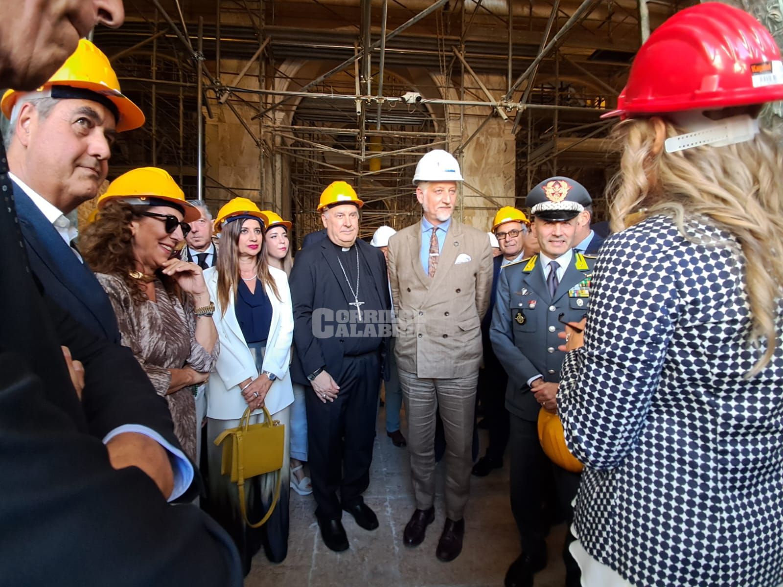 Il ministro Giuli a Catanzaro: «La Calabria terra fondamentale per la storia e la cultura italiana»