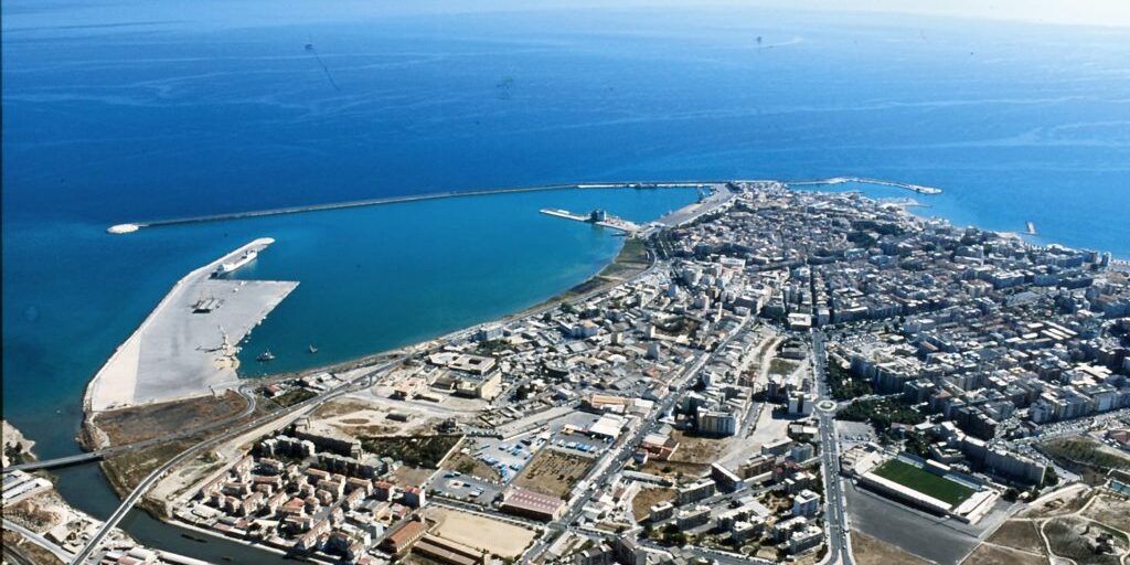 Baker Hughes, Crotone si candida: «Pronti a sostituire lo scalo di Corigliano Calabro»