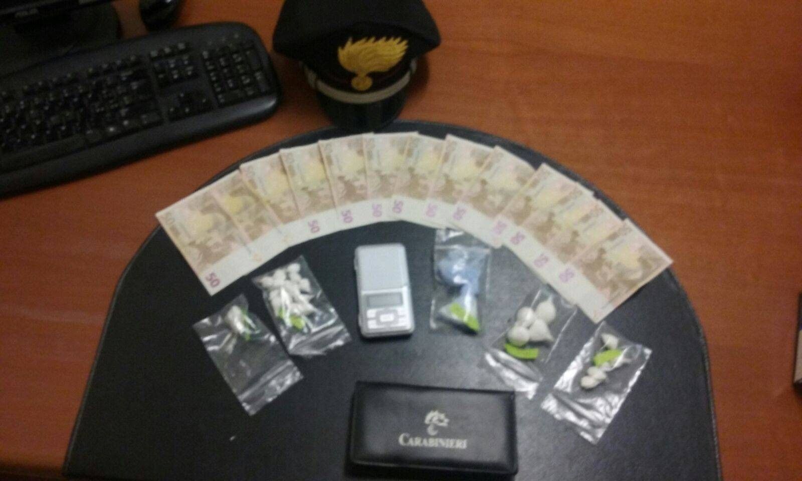 Cocaina nell'alimentari, un arresto a Catanzaro