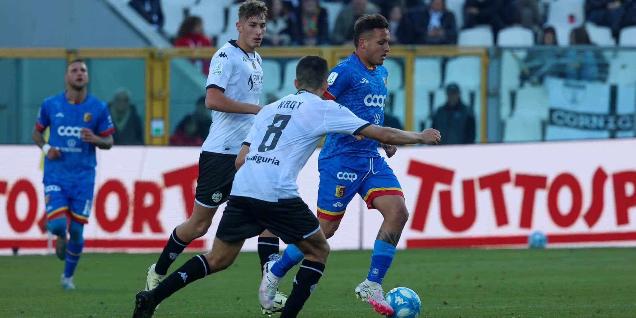 Chi ha fatto meglio in trasferta in serie B? Ecco la classifica di Catanzaro e Cosenza – GRAFICO