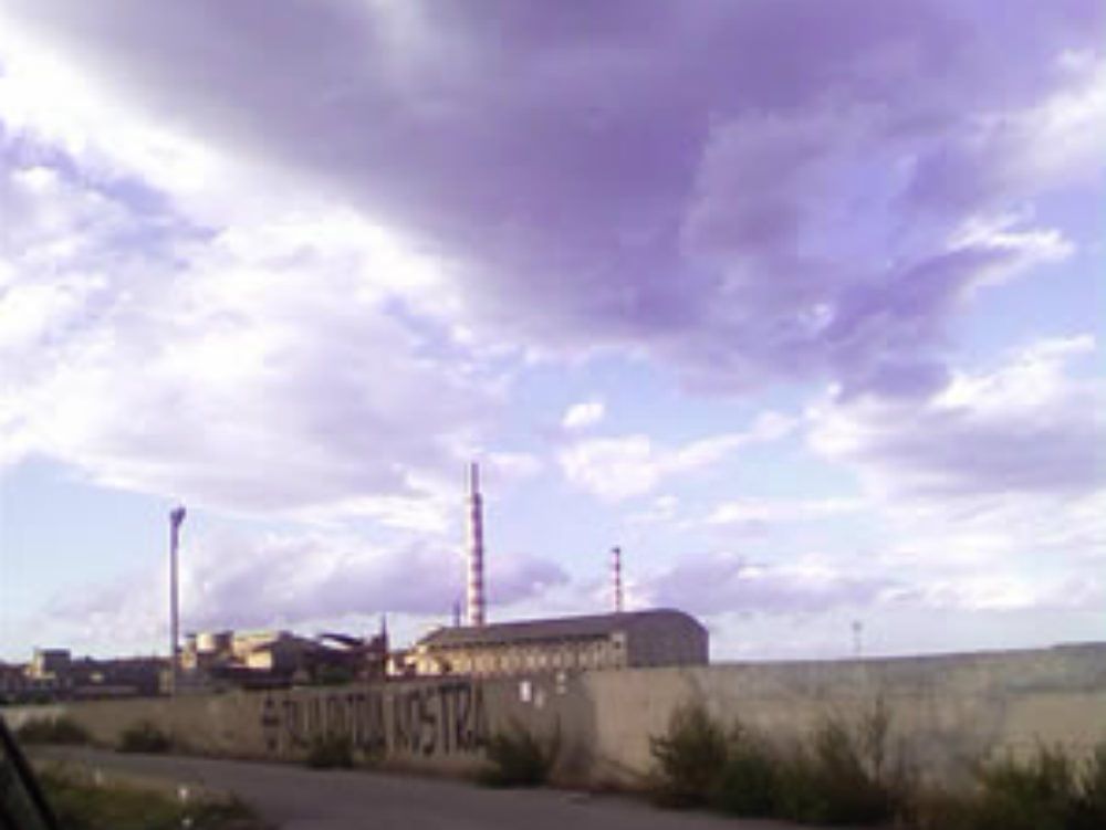 Crotone scende in piazza contro il cancro