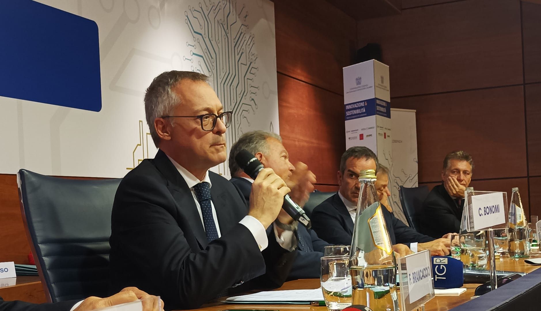 I tre obiettivi di Bonomi. «Gli investimenti, le riforme e abbassare le tasse sul lavoro»