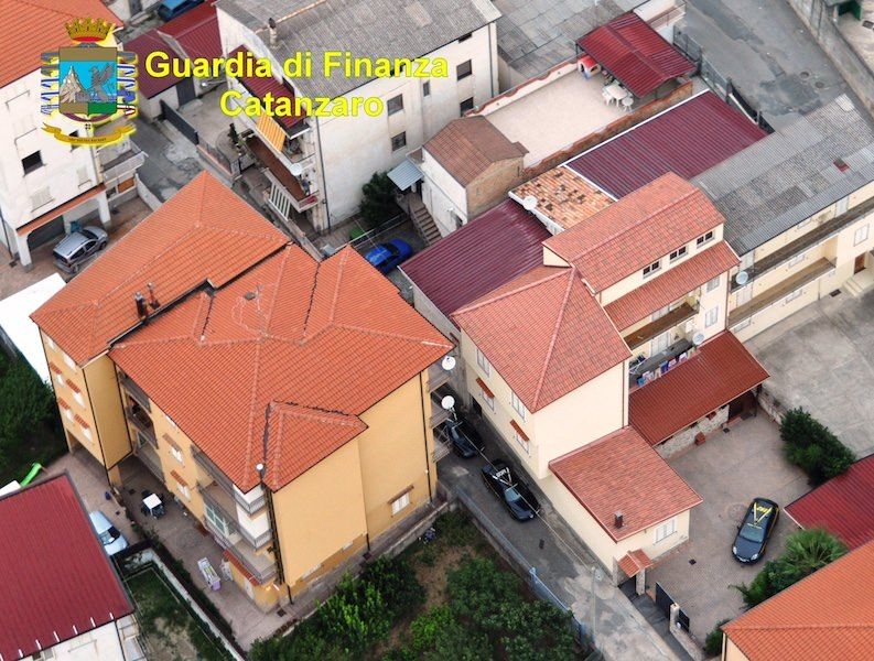 Lamezia, confiscati beni per 500 mila euro al boss Francesco Giampà