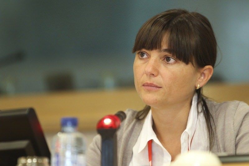 Aeroporti, vertice Pd con la Serracchiani