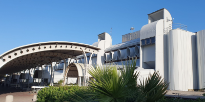 Aeroporto di Lamezia e i parcheggi per disabili «che non sono mai liberi»
