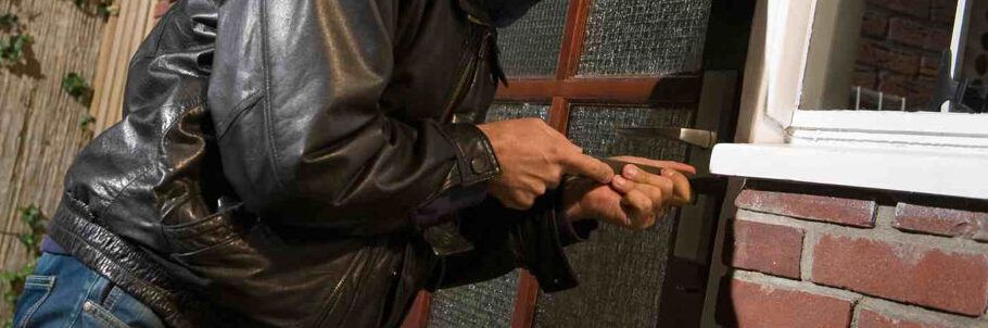 Anziano ucciso a Natale 2022 durante una rapina in casa, un arresto in Romania