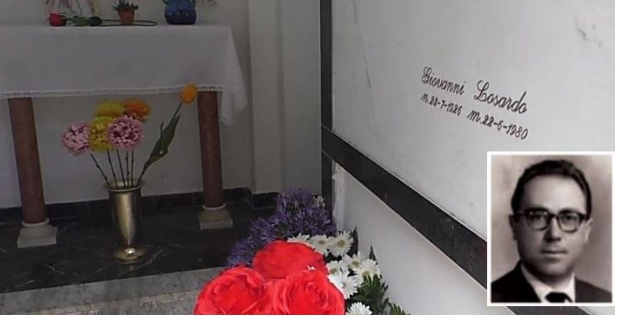 «Non rispetta la memoria di Giannino Losardo». Polemica sul live del neomelodico a Cetraro