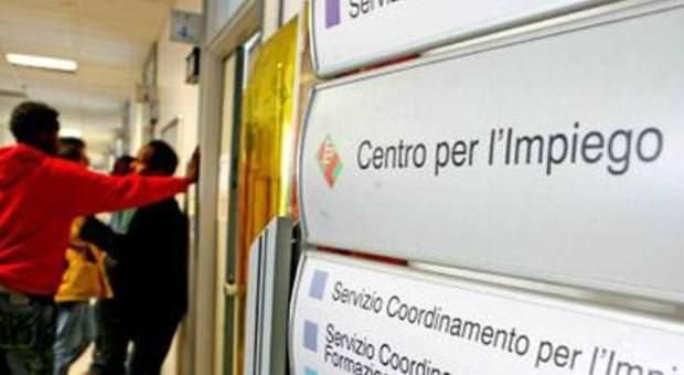 Centri per l'impiego, funzionario promosso a “dirigente” con una lettera