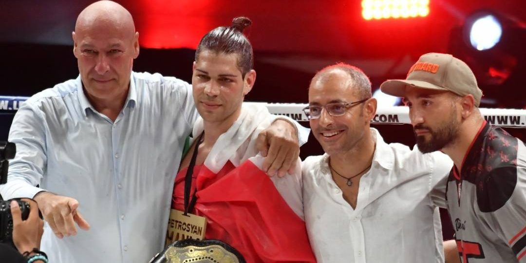 Crotone celebra il suo campione: Fabrizio Ruggiero conquista il titolo mondiale Wako Pro di K1