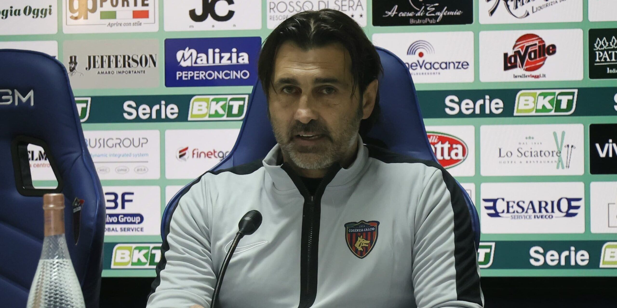 Viali: «A Cosenza ambiente che mi ha esaltato e me lo sono fatto sfuggire»