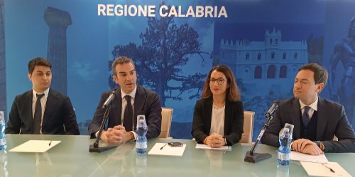 E-commerce, accordo tra Regione e Amazon per supportare la competitività delle imprese calabresi