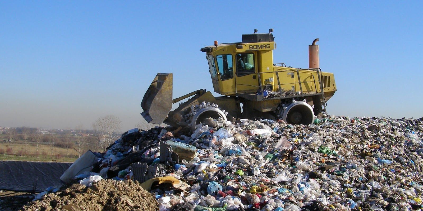 Rifiuti, i paletti di Occhiuto: «Stop a nuove discariche». A breve le elezioni per Arrical