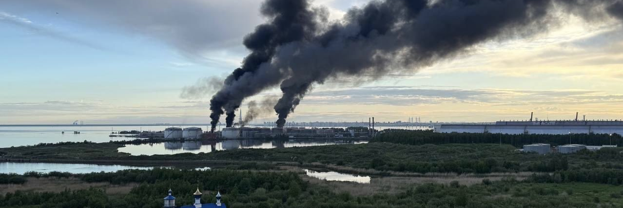 L’Ucraina colpisce il terminal petrolifero di San Pietroburgo