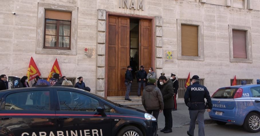 «La sanità privata cosentina licenzia i lavoratori» – VIDEO