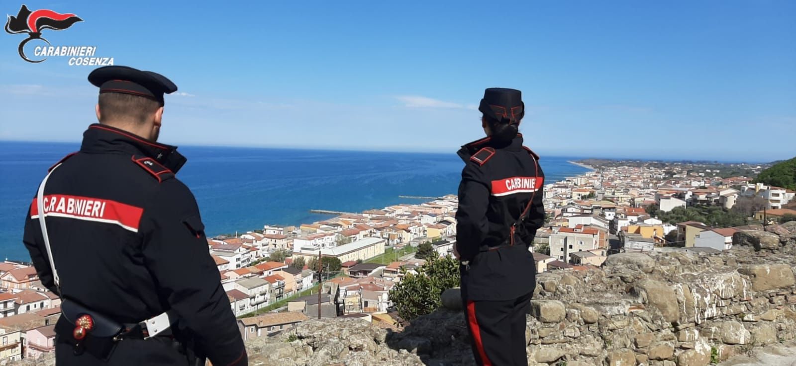 Segregato, picchiato e sfruttato per non aver comprato le sigarette: l’incubo di un ragazzo bulgaro a Cariati