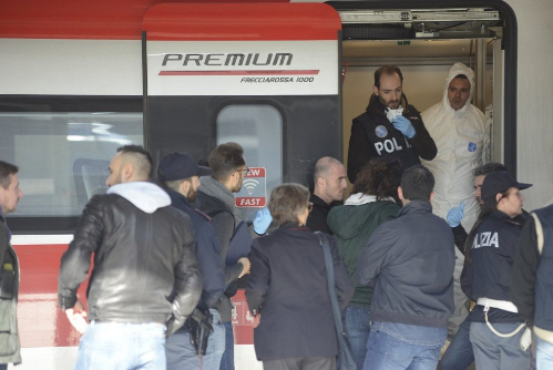 Accoltellò una collega sul treno, calabrese condannato a 10 anni