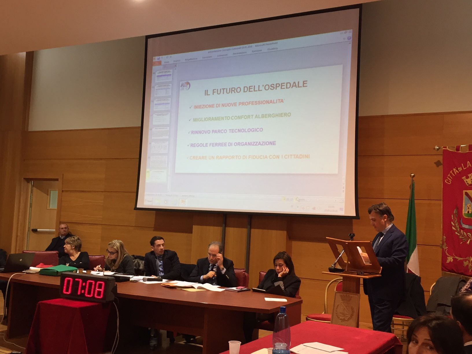 «Lorenzin sblocchi 70 milioni per l'ospedale di Lamezia»