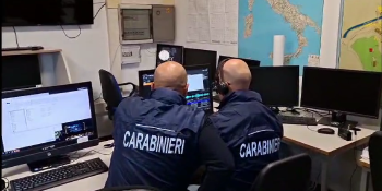 ‘Ndrangheta, droga e estorsione: blitz della Dda a Catanzaro, Crotone e Isola Capo Rizzuto, 19 arresti – NOMI