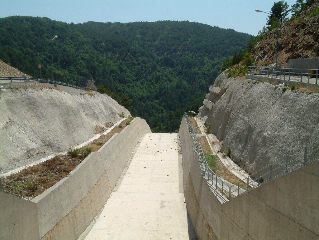 Diga del Menta, Irto: «Ritardi intollerabili»