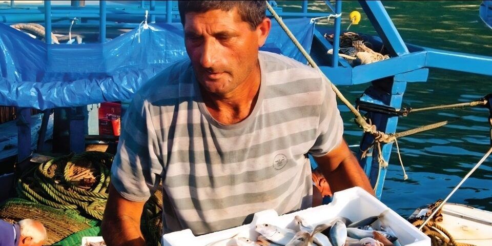 Pescatore vibonese morto al largo di Amendolara, indaga la Procura