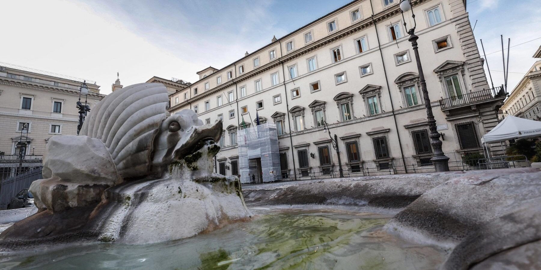 Mattarella firma la Manovra, tesoretto di 400 milioni per gli emendamenti