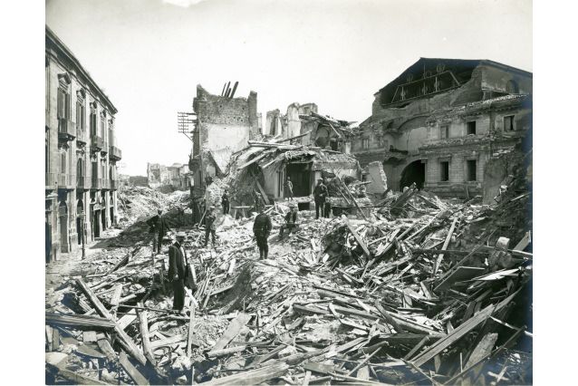 20.20 | Terremoti, il docente di geofisica dell'Unical: «In Calabria scarsa consapevolezza del rischio sismico»