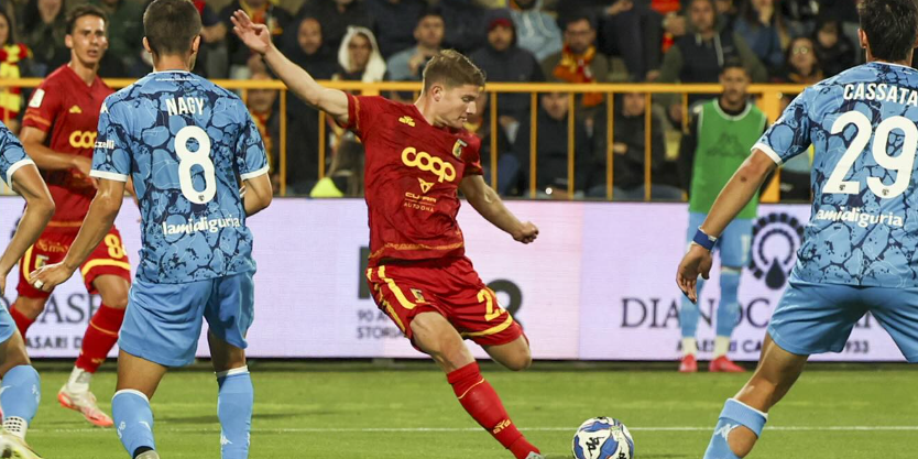 Catanzaro, brutto scivolone al “Ceravolo”: lo Spezia si impone 2-0