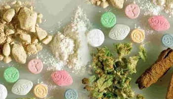 Droghe sintetiche, nuove rotte e alleanze criminali: il ruolo della ’ndrangheta tra Europa e Italia