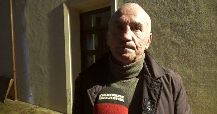 Crisi Cosenza, Urban: «Servono 5 calciatori top. Siamo meritatamente ultimi» – VIDEO
