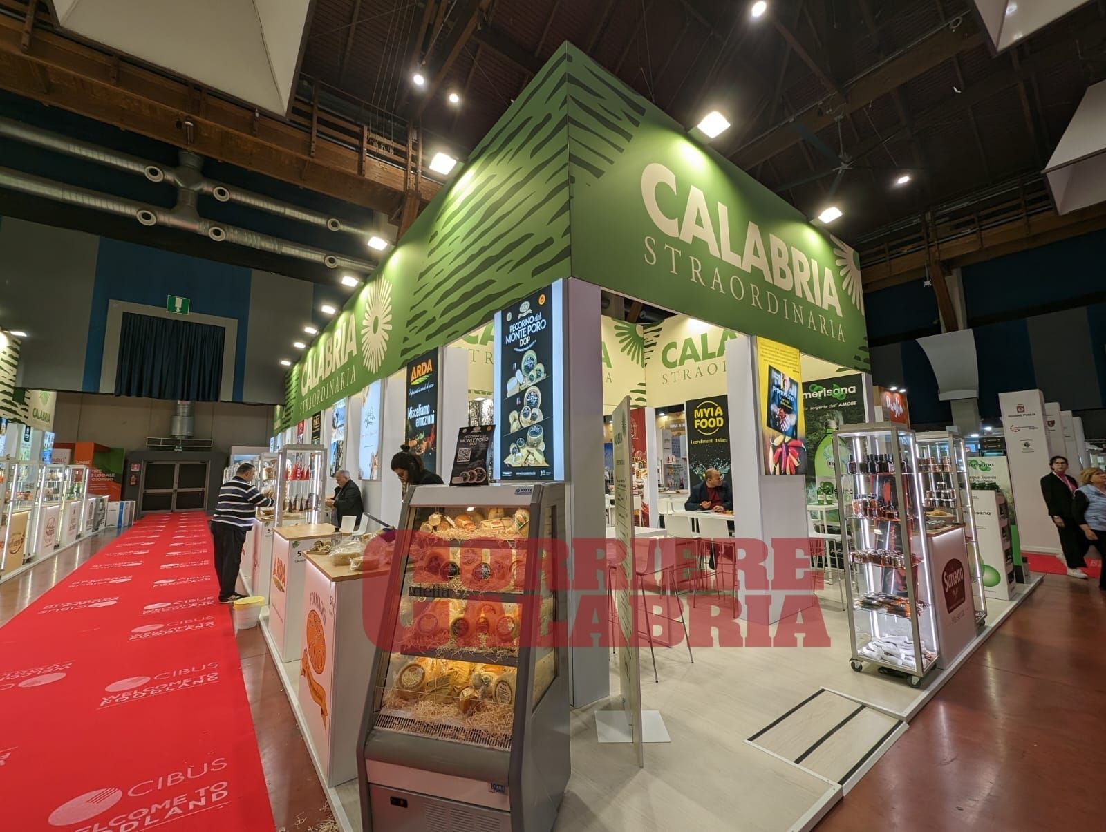 Cibus, protagoniste sessanta aziende della “Calabria Straordinaria”. Ecco lo stand – FOTO