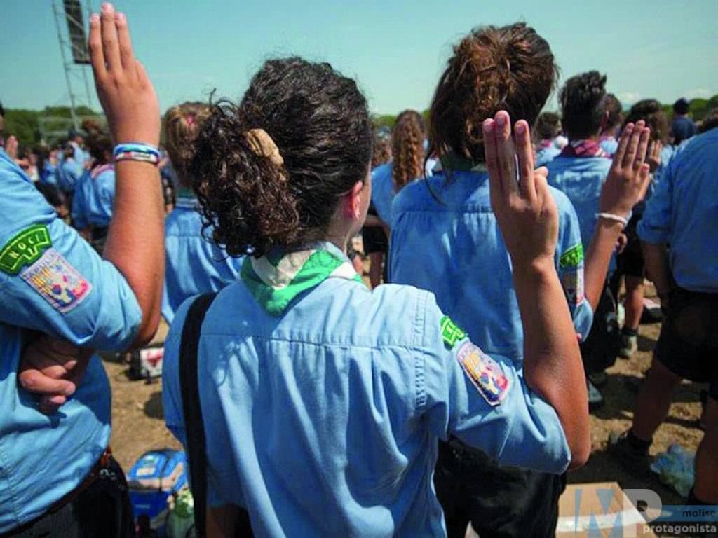 L’omaggio degli scout a medici e infermieri, consegneranno attrezzature nei centri Covid