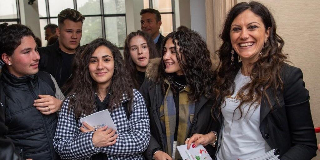 San Giovanni in Fiore, la giunta Succurro dona agli studenti la Costituzione