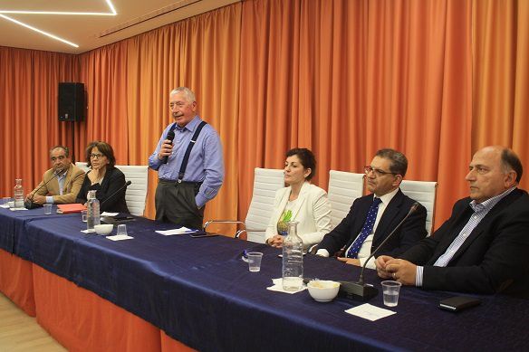 Principe-Talarico: «Manna pessimo sindaco». La replica: «Non sono loro la politica sana» – VIDEO