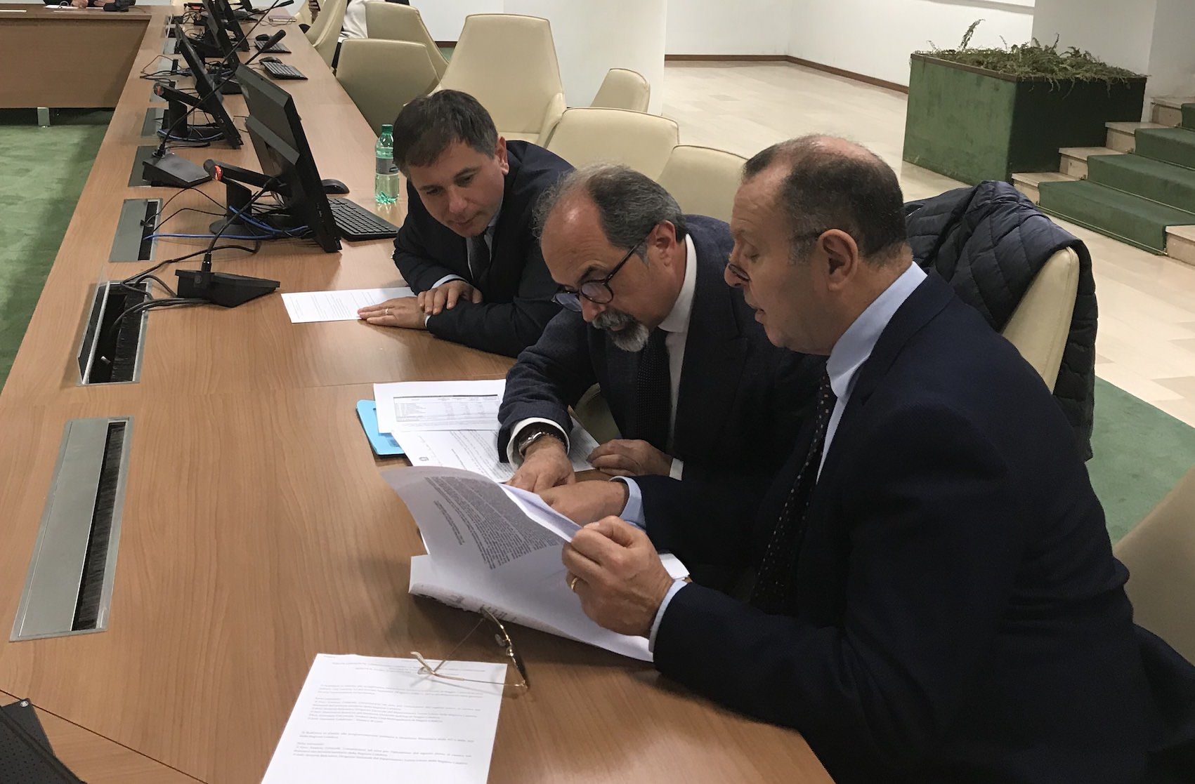 «Insieme al sistema collassano i medici. Belcastro riferisca in Commissione»